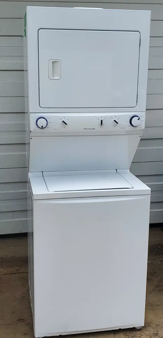 Frigidaire Stackable washer dryer- digital, large tub - Photo 2