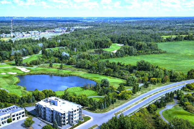 FOREST & GOLF COURSE VIEWS FROM STUNNING PENTHOUSE AT KANATA - Photo 4