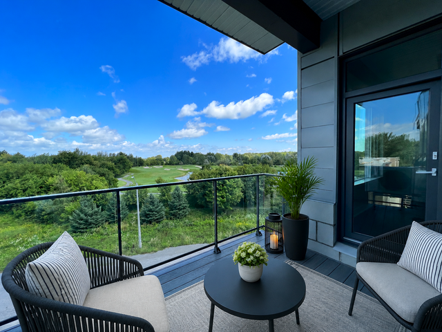 FOREST & GOLF COURSE VIEWS FROM STUNNING PENTHOUSE AT KANATA - Photo 9