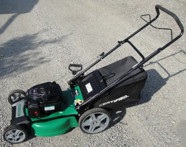 CERTIFIED REAR BAG GAS LAWNMOWER