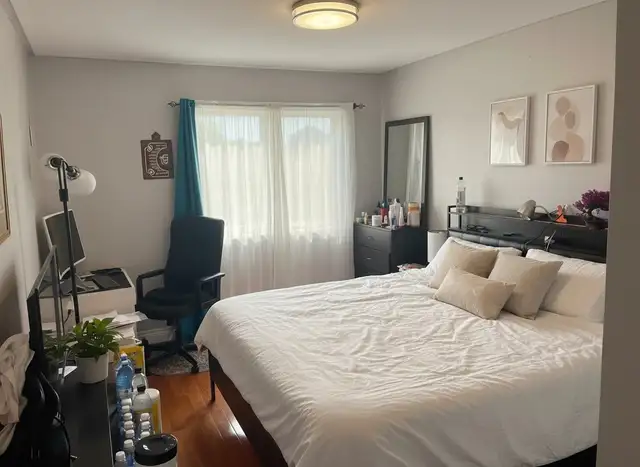 Large Bright Room ($950) All Utilities Included - Steps to GO/TT