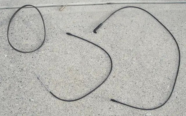 TORO SELF PROPELLED LAWNMOWER CABLES AND DRIVE BELT - Photo 6