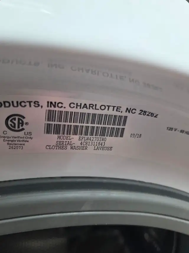 white Electolux washing machine and LG electric dryer for sale. - Photo 4