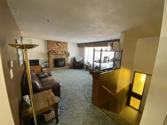 Beautiful Mountain Home - Photo 13