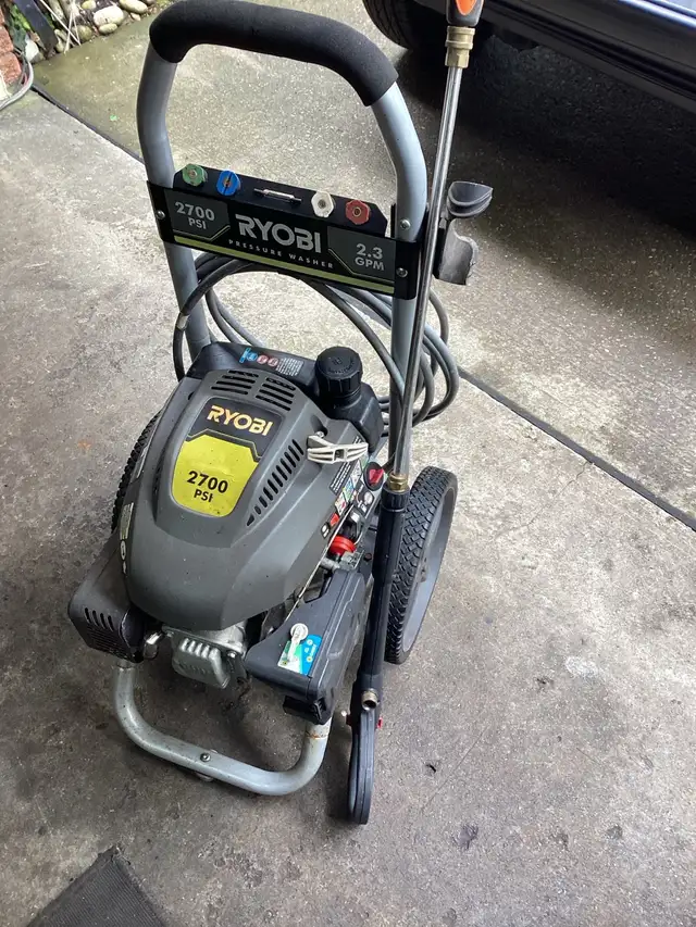 Ryobi pressure washer - Photo 2