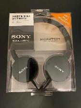 Sony MDR-ZX100 2010 headphones BNIB