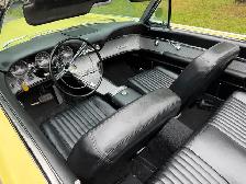 1961 Ford Thunderbird Convertible - Photo 3