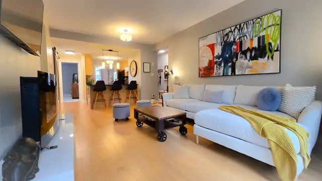 2 Bed / 2 Bath Condo – Barrhaven – July 1 – $2350 - Photo 2