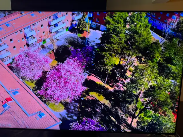 Samsung 65 inches curve 4K smart tv like new - Photo 4