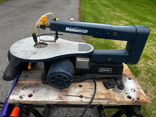 Mastercraft Scroll Saw 16", speed 1725 RPM.  Winchester, ON - Photo 3