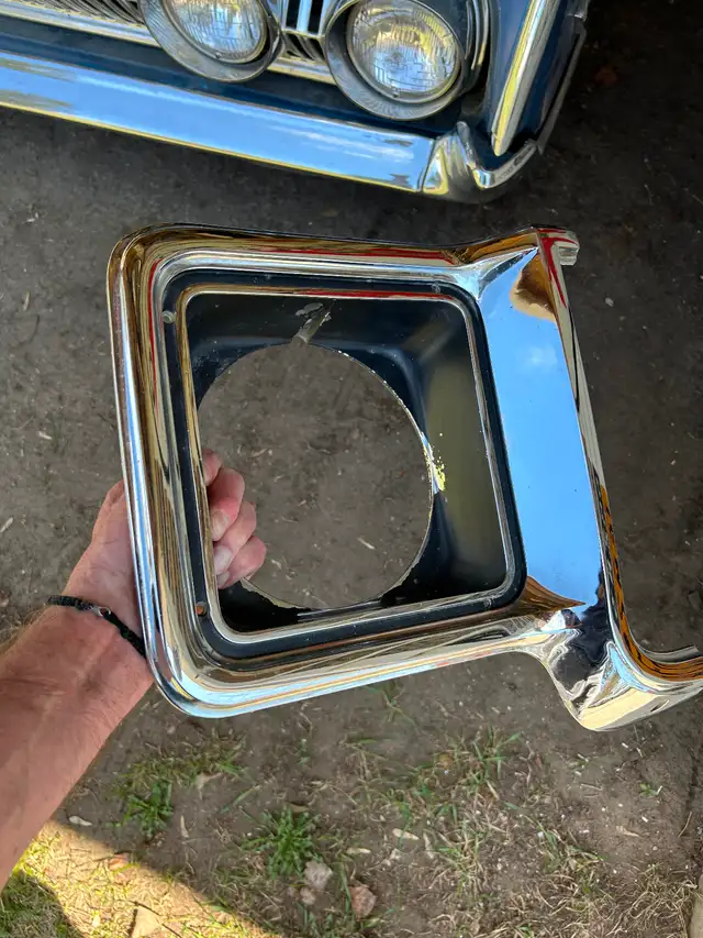 Square body Chevy headlight doors - Photo 2