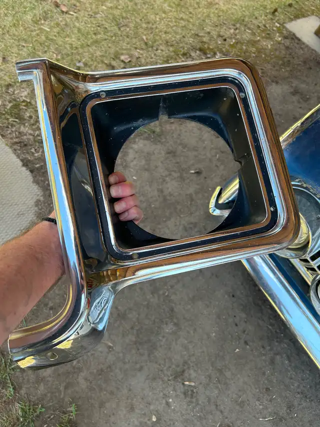 Square body Chevy headlight doors - Photo 3