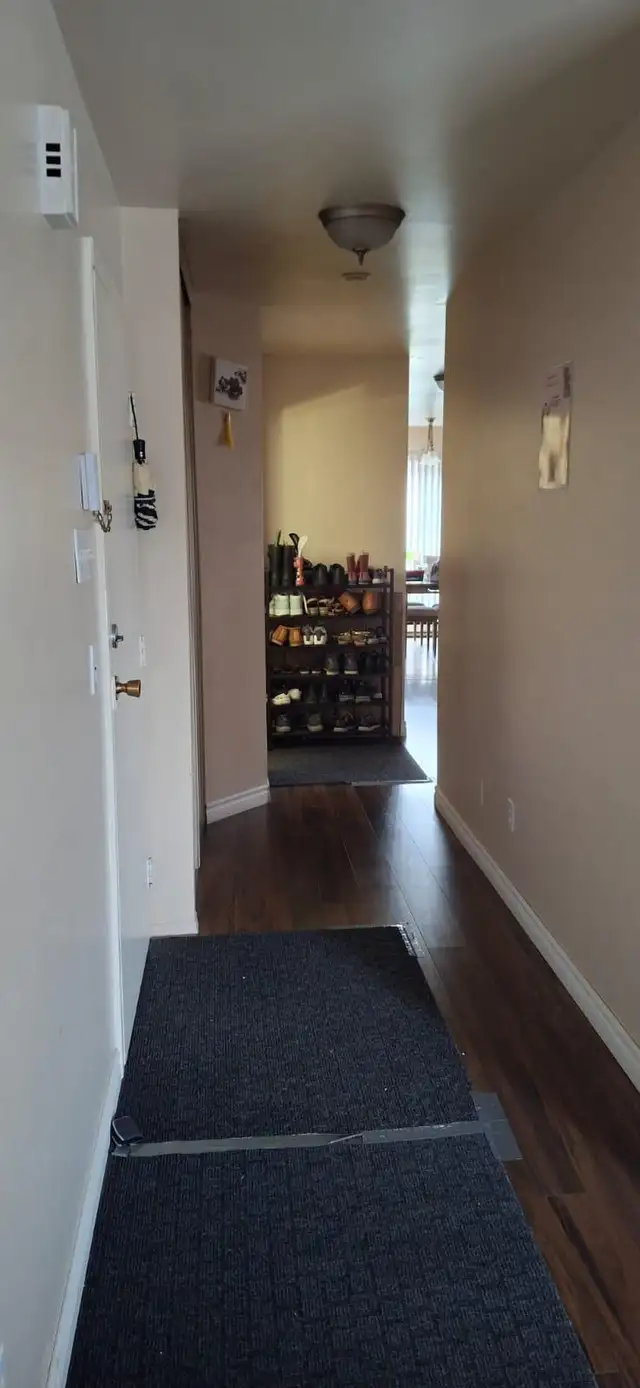 Un beau 4 1/2 à louer à Ahuntsic - Photo 2