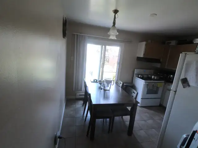 Un beau 4 1/2 à louer à Ahuntsic - Photo 8