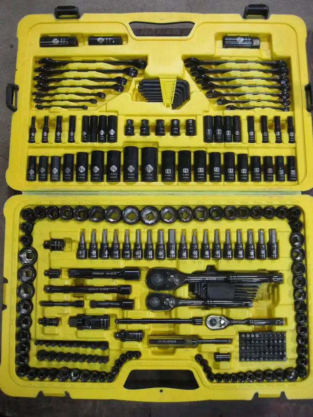 Coffre d'outils 274 pièces Stanley box ratchet clés douilles Pro - Photo 2