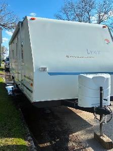 2002 29Ft. Prowler Camper