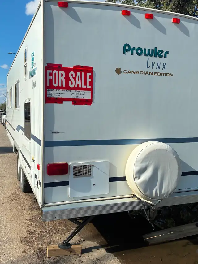 2002 29Ft. Prowler Camper - Photo 2