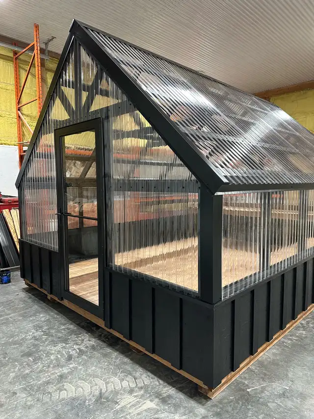Greenhouse for sale! - Photo 3