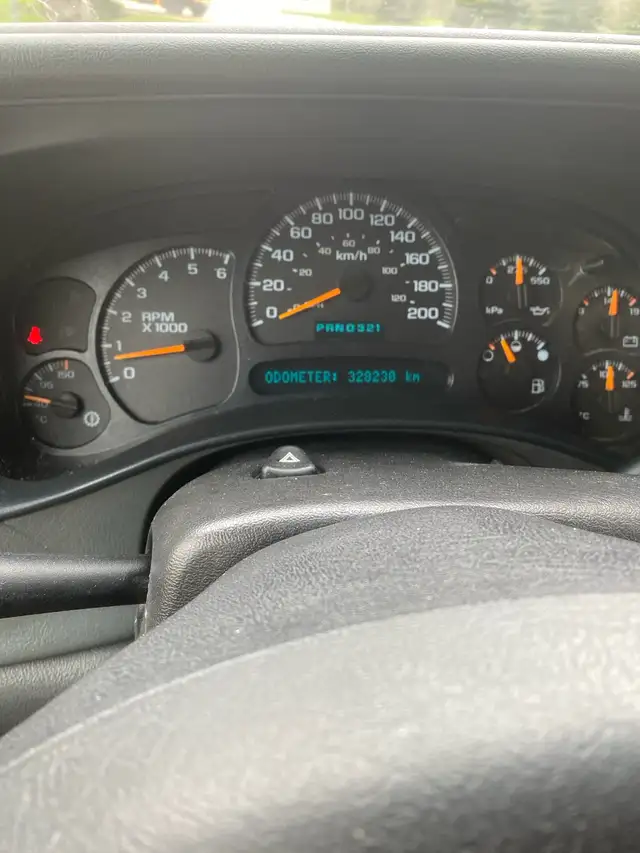 2004 chevy 2500 4x4 - Photo 3