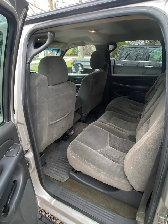 2004 chevy 2500 4x4 - Photo 5