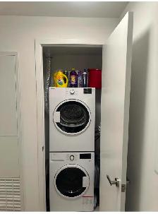 Fully Furnished 2 Bed 2 Bath Short-Term Rental Near Square One - Photo 7