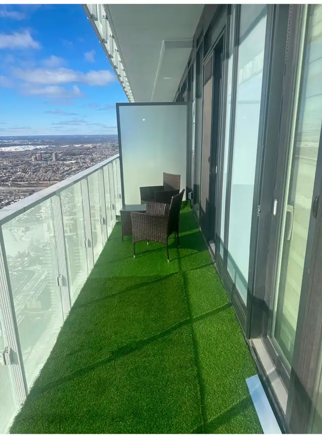 Fully Furnished 2 Bed 2 Bath Short-Term Rental Near Square One - Photo 10