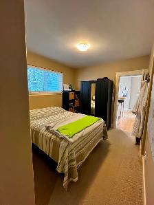 $2350 WESTSIDE DUNBAR 1 BDRN DEN GARDEN LEVEL SUITE (800 SQ FT) - Photo 5