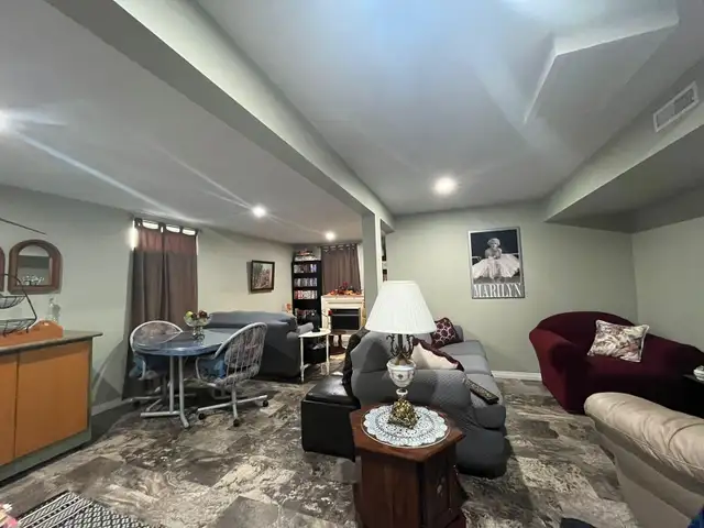 One Bedroom One Bathroom Basement Suite for Rent