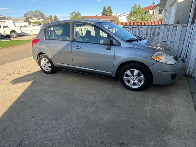 2012  NISSAN VERSA SL HATCHBACK - Photo 3