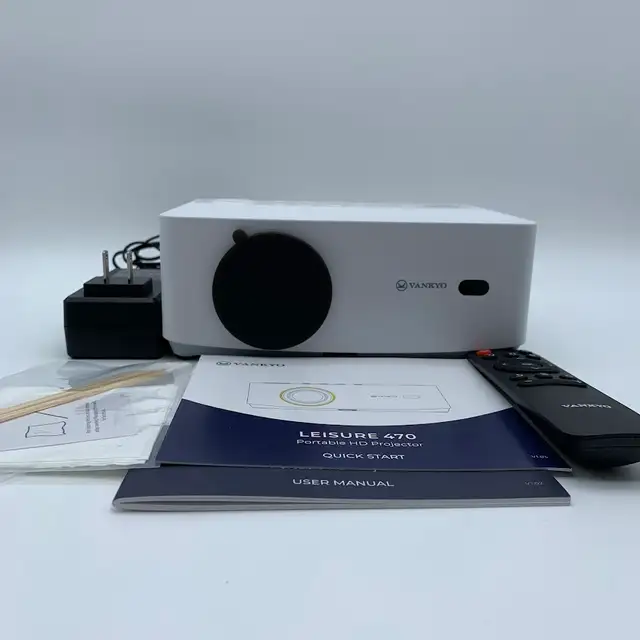 Vankyo Leisure 470w 720p Portable Projector w/ Power,  Remote,
