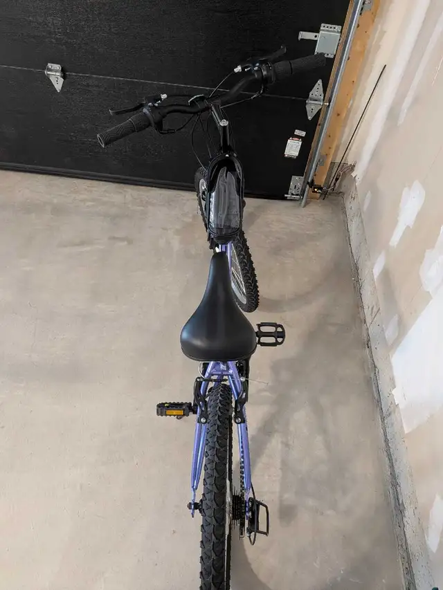 Huffy 24 inch Bicycle - Photo 3