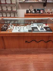 SHOWCASES, JEWELLERY SAFES & WALL CABINETS FOR SALE