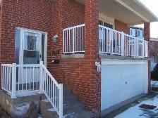 Square One Private Room - Must See!!