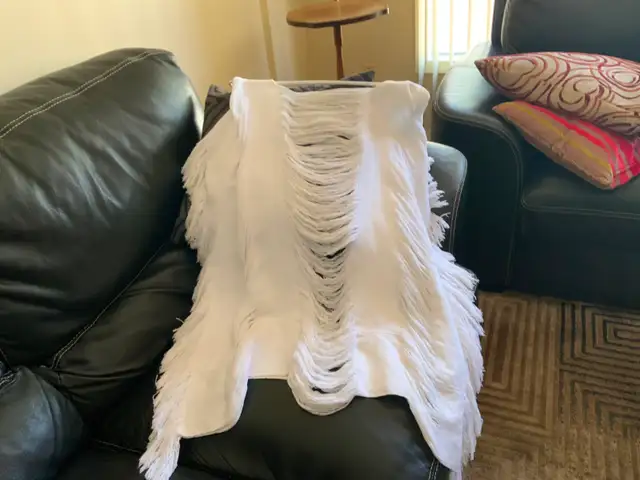 Women’s FRINGE TOP