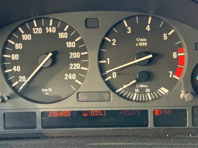 BMW X5 GREAT SHAPE! - Photo 18