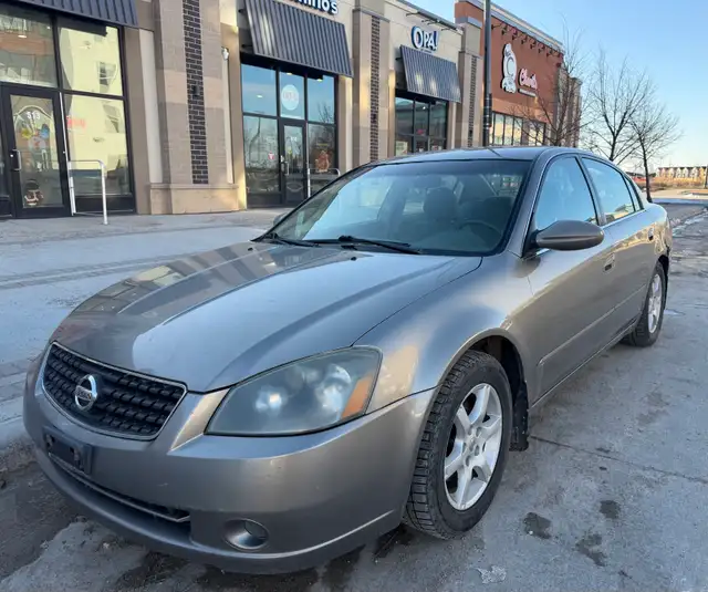 Nissan Altima Clean Title Excellent Running Condition $165