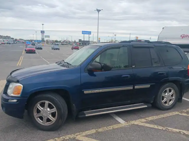 GMC ENVOY , 6 CYLINDRES , 2002. - Photo 2