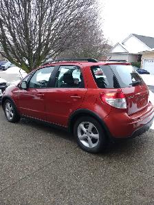 2008 SUZUKI SX4 (4WD) 79,824KM $4250 MINT!! - Photo 2