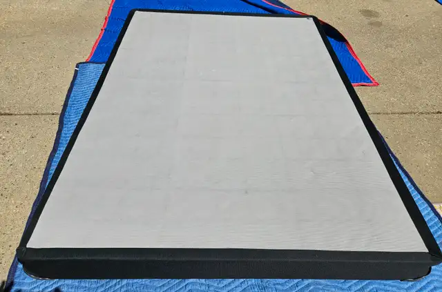 Low Profile Queen Box Spring $60 Delivery Available - Photo 2