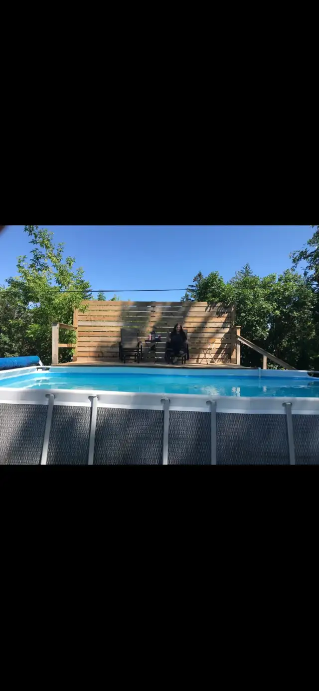 pool c/w deck