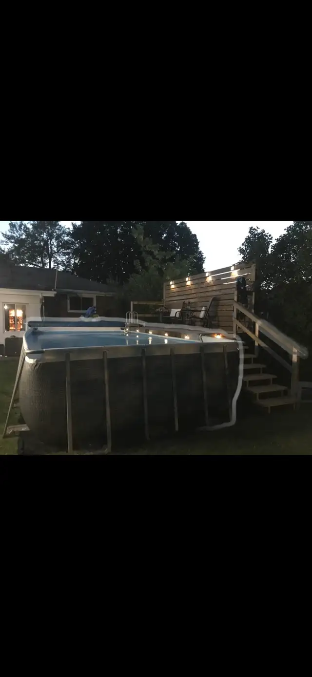 pool c/w deck - Photo 3