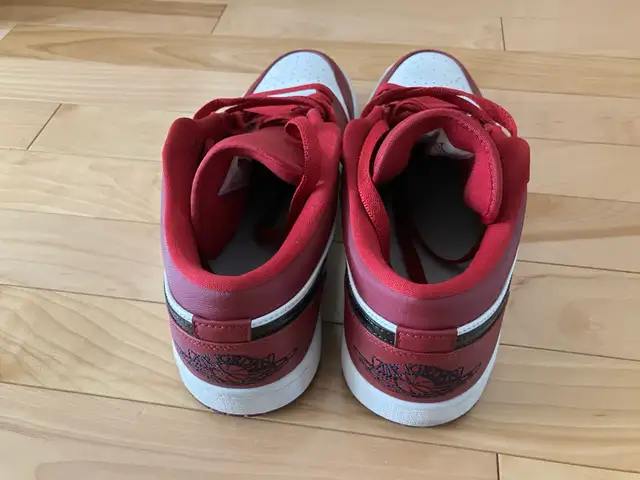 Jordan 1 Low | Noble Red | US Men’s 10 | 553558-604 - Photo 3