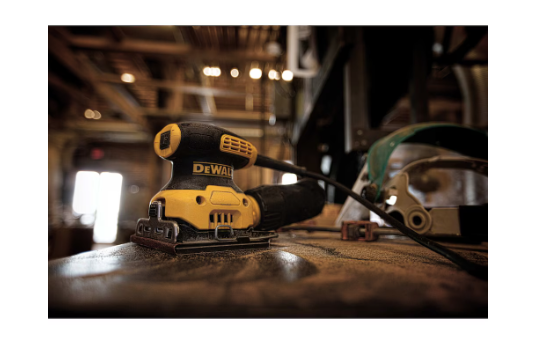 DEWALT 2.3 Amp Corded 1/4 Sheet Palm Grip Sander Kit - Photo 6