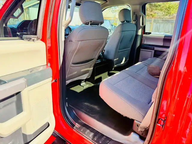 2018 FORD F150 CREW V8 CERTIFIED - Photo 10