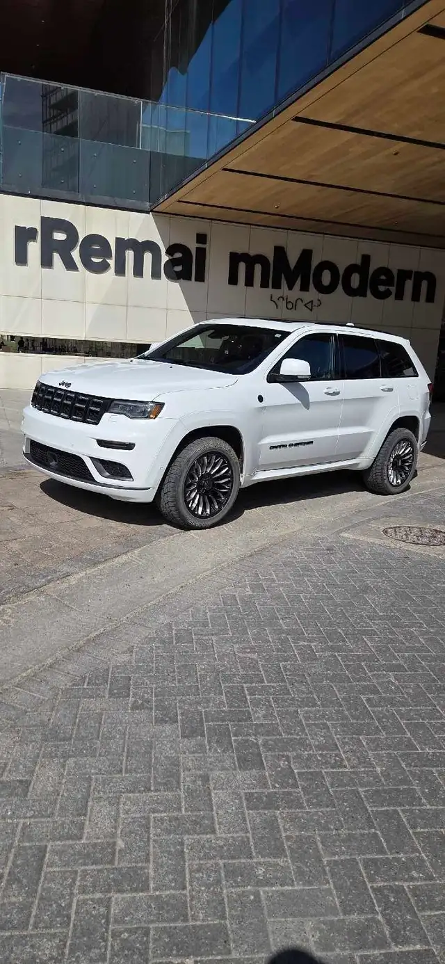 2018 jeep grand Cherokee Overland High altitude