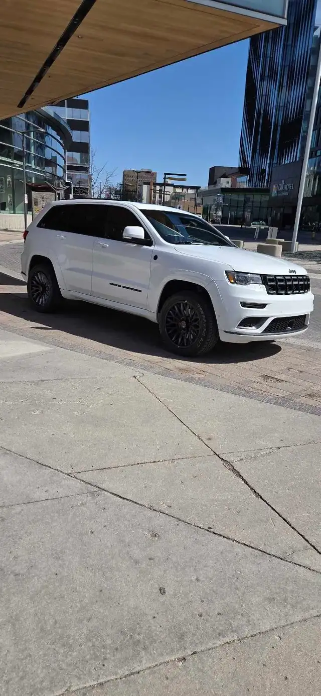 2018 jeep grand Cherokee Overland High altitude - Photo 3