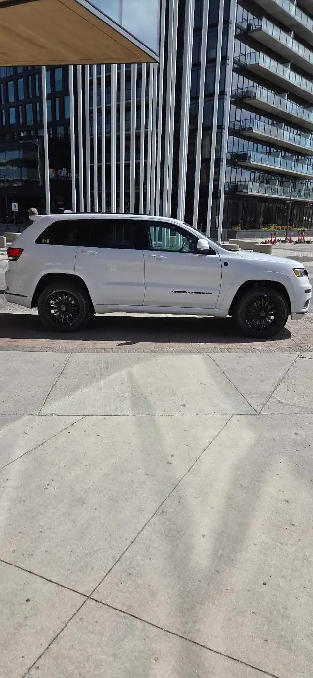 2018 jeep grand Cherokee Overland High altitude - Photo 4