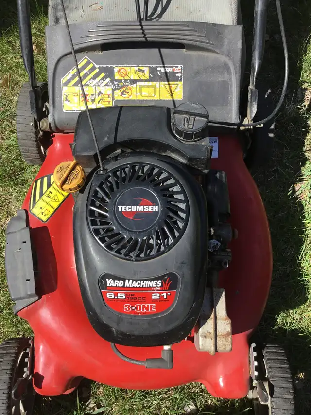 21" Lawnmower,  6.5 HP 195 cc,, starts and runs great $150