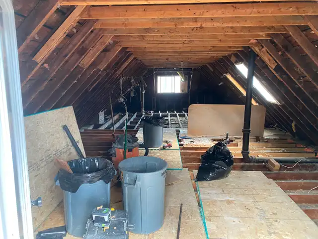 Need work/not hiring - Photo 3