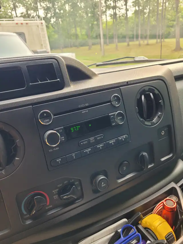 2012 Ford E-250 Van for sale - Photo 5